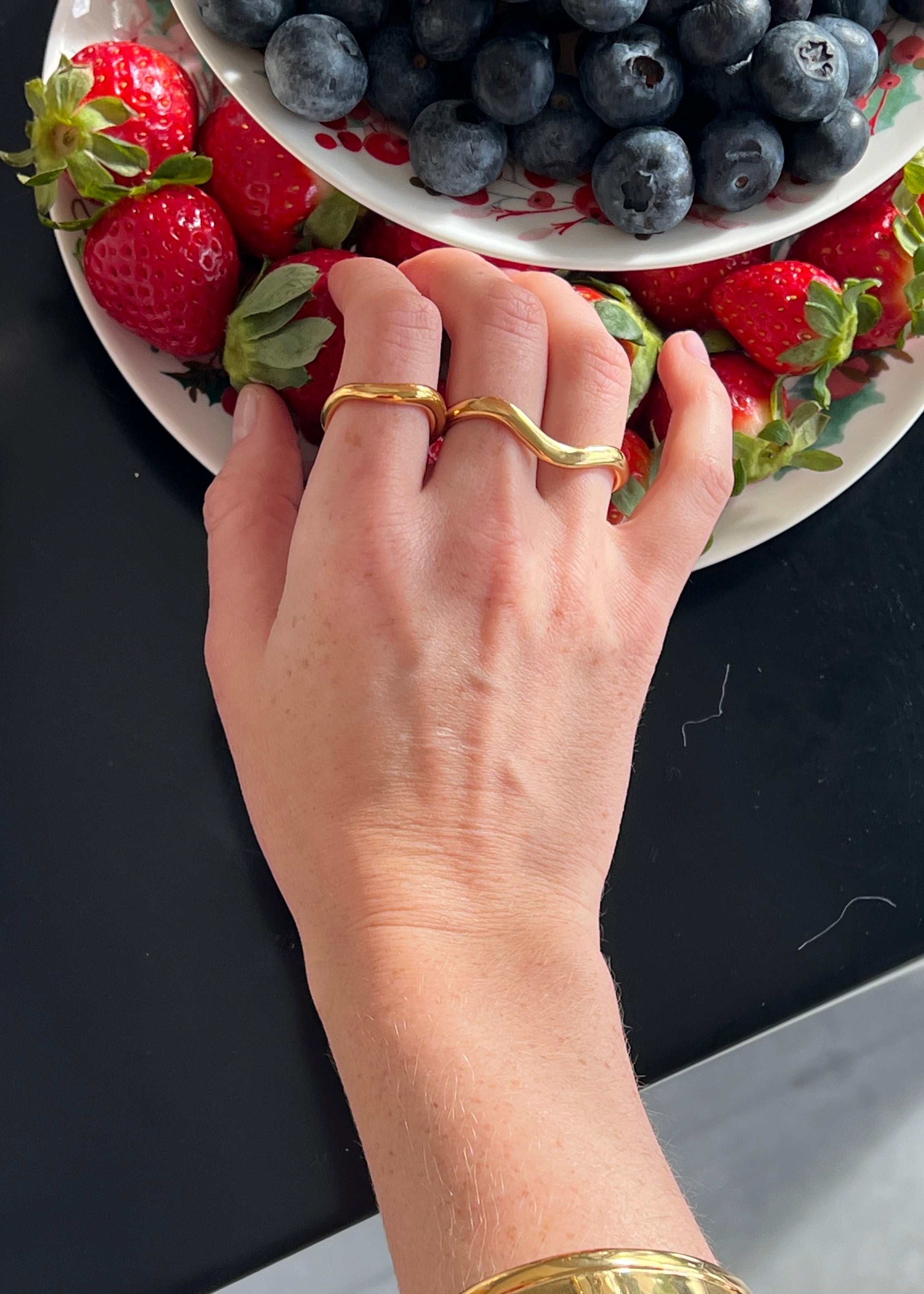 Asymmetrical Double Ring gilded in 18-Carat Gold
