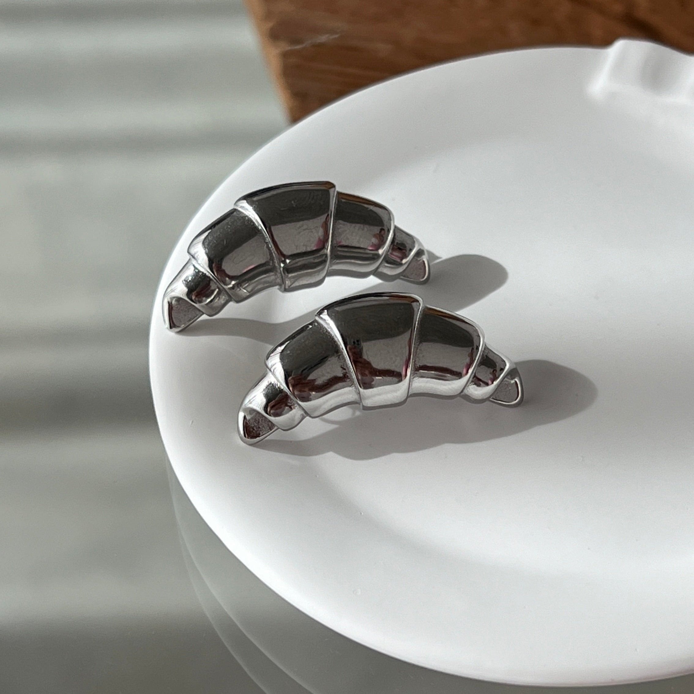 Croissant-shaped Drop Earrings gilded in 925 Silver