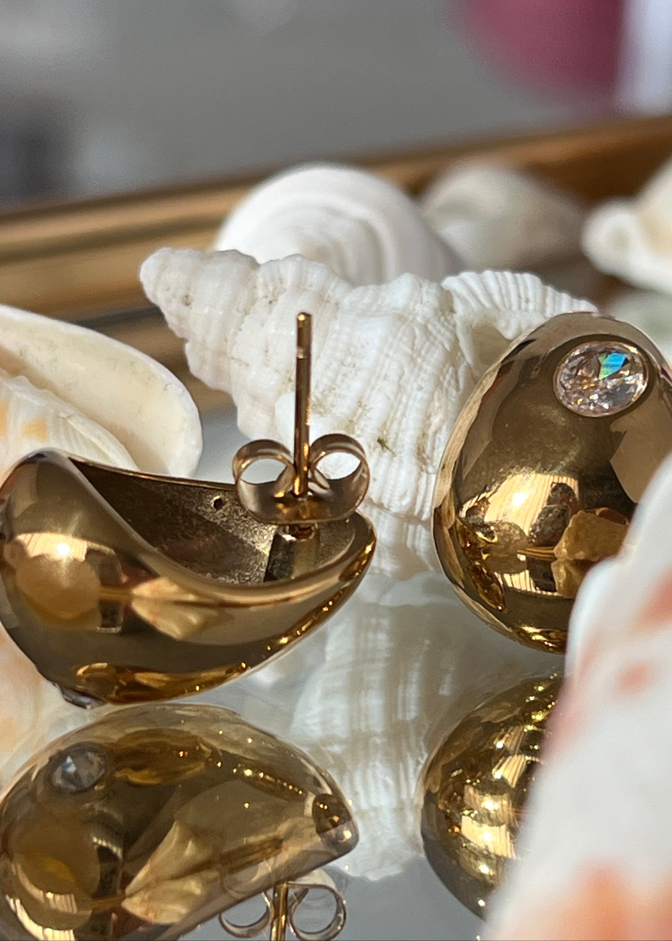 Egg-shaped Drop Earrings gilded in 18-Carat Gold with Dimond quality CZ