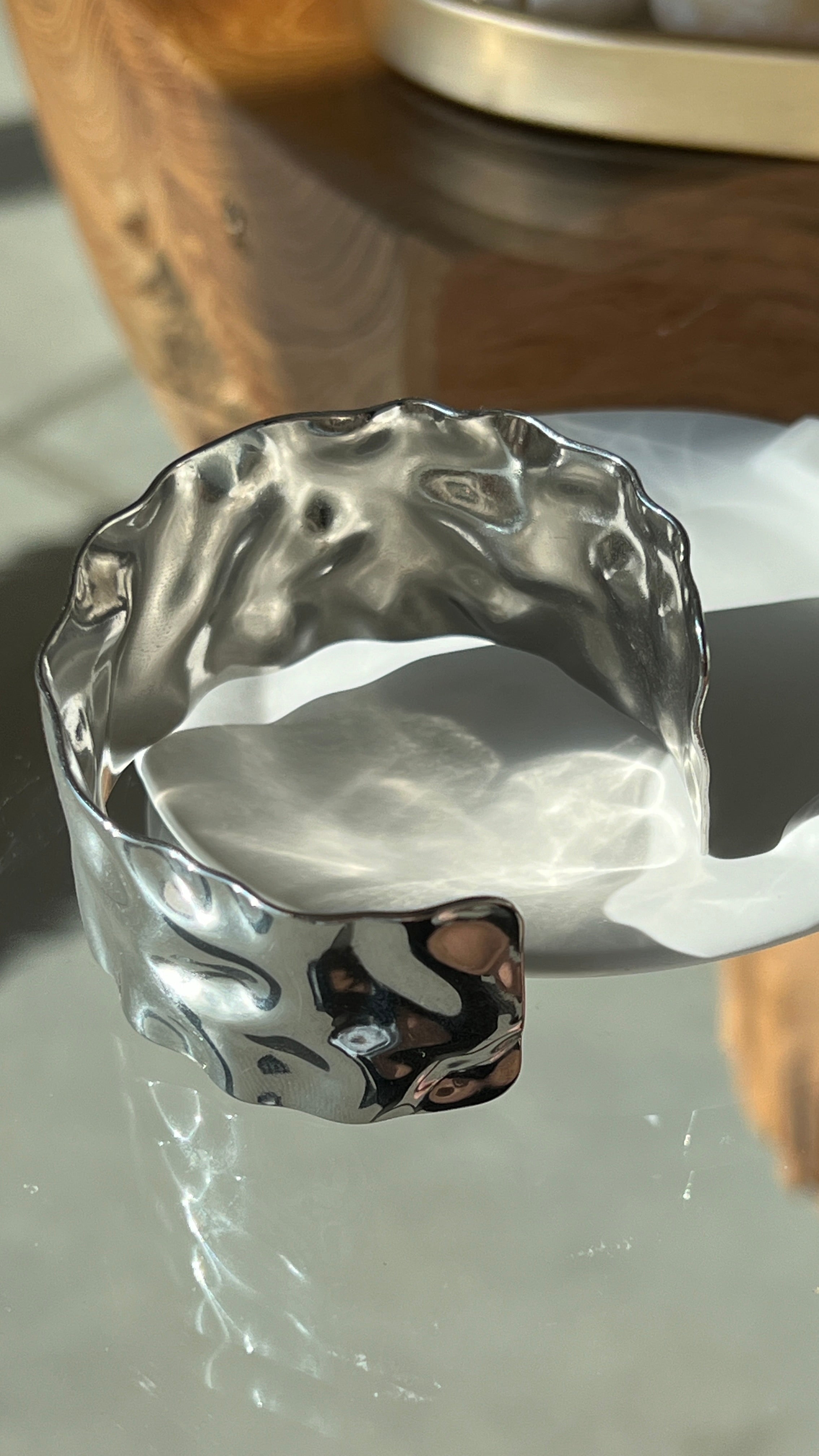 Chunky Asymmetrical Round Bangle Bracelet gilded in 925 Silver