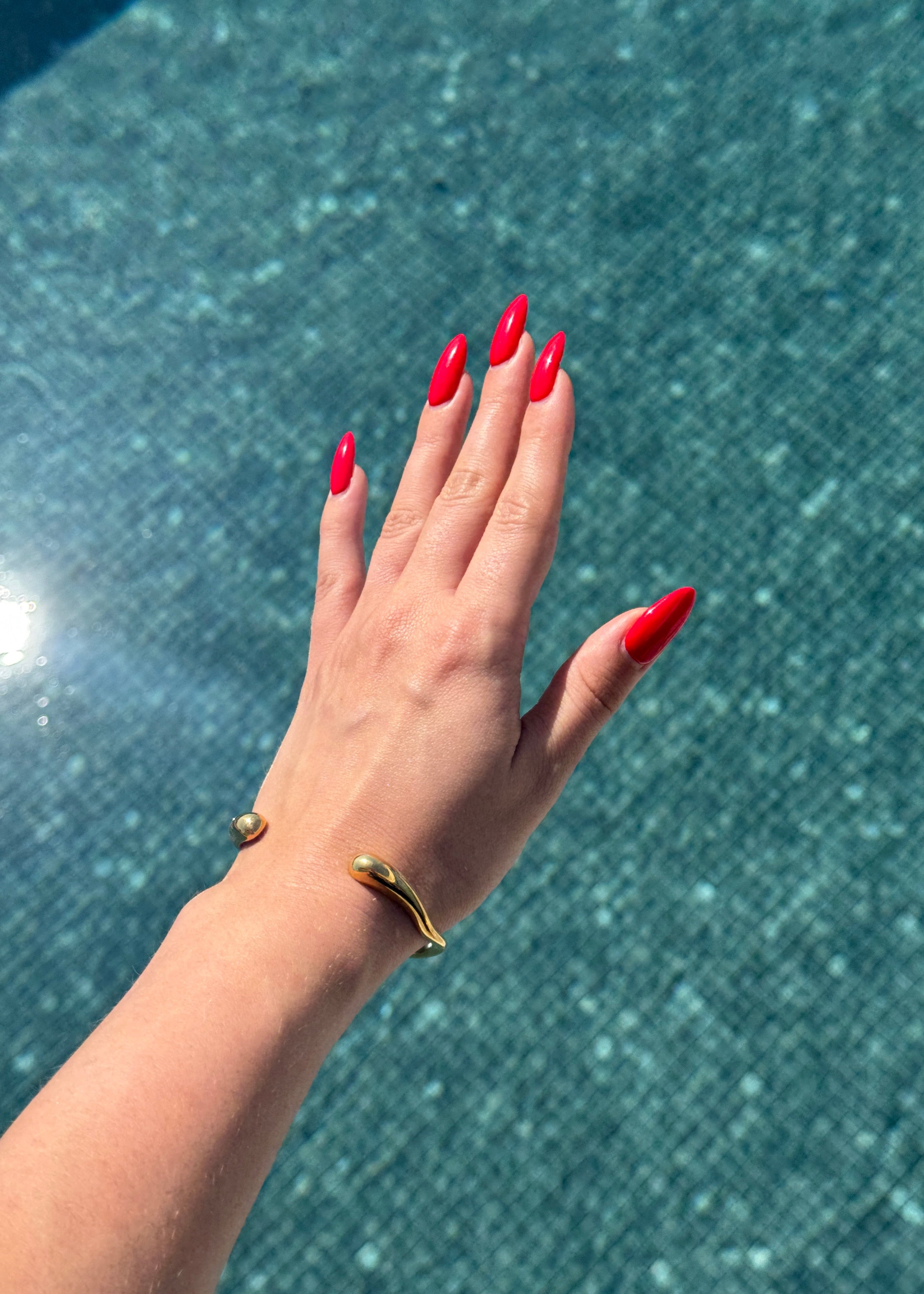 Must Have Classic everyday wear bracelet gilded in 18-Carat Gold