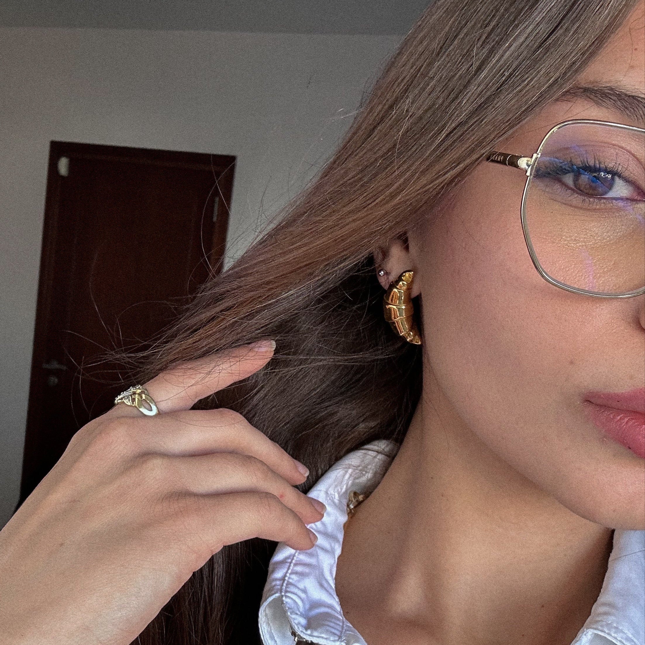 Croissant-shaped Drop Earrings gilded in 18-Carat Gold