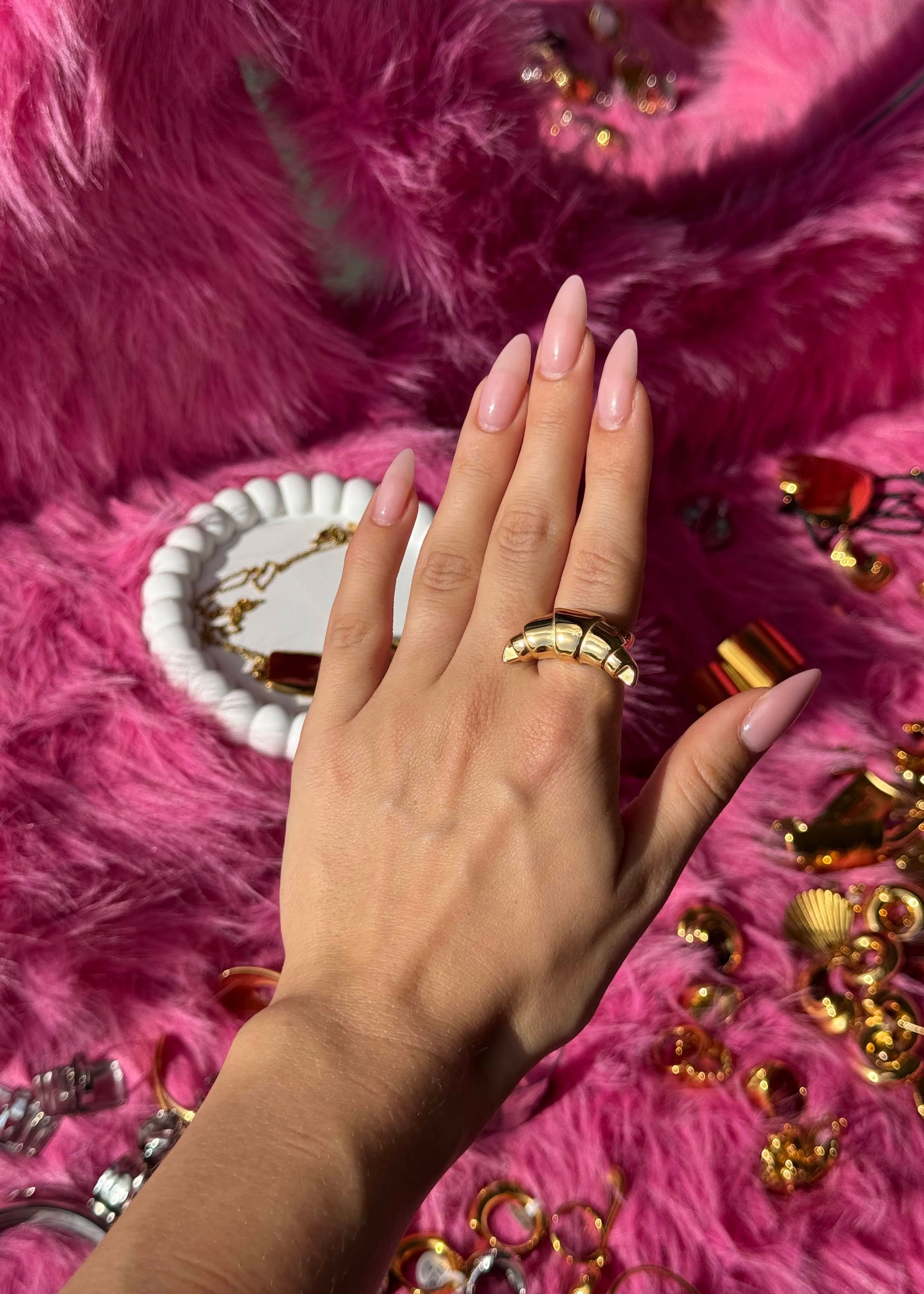 Croissant-shaped Drop Ring gilded in 18-Carat Gold