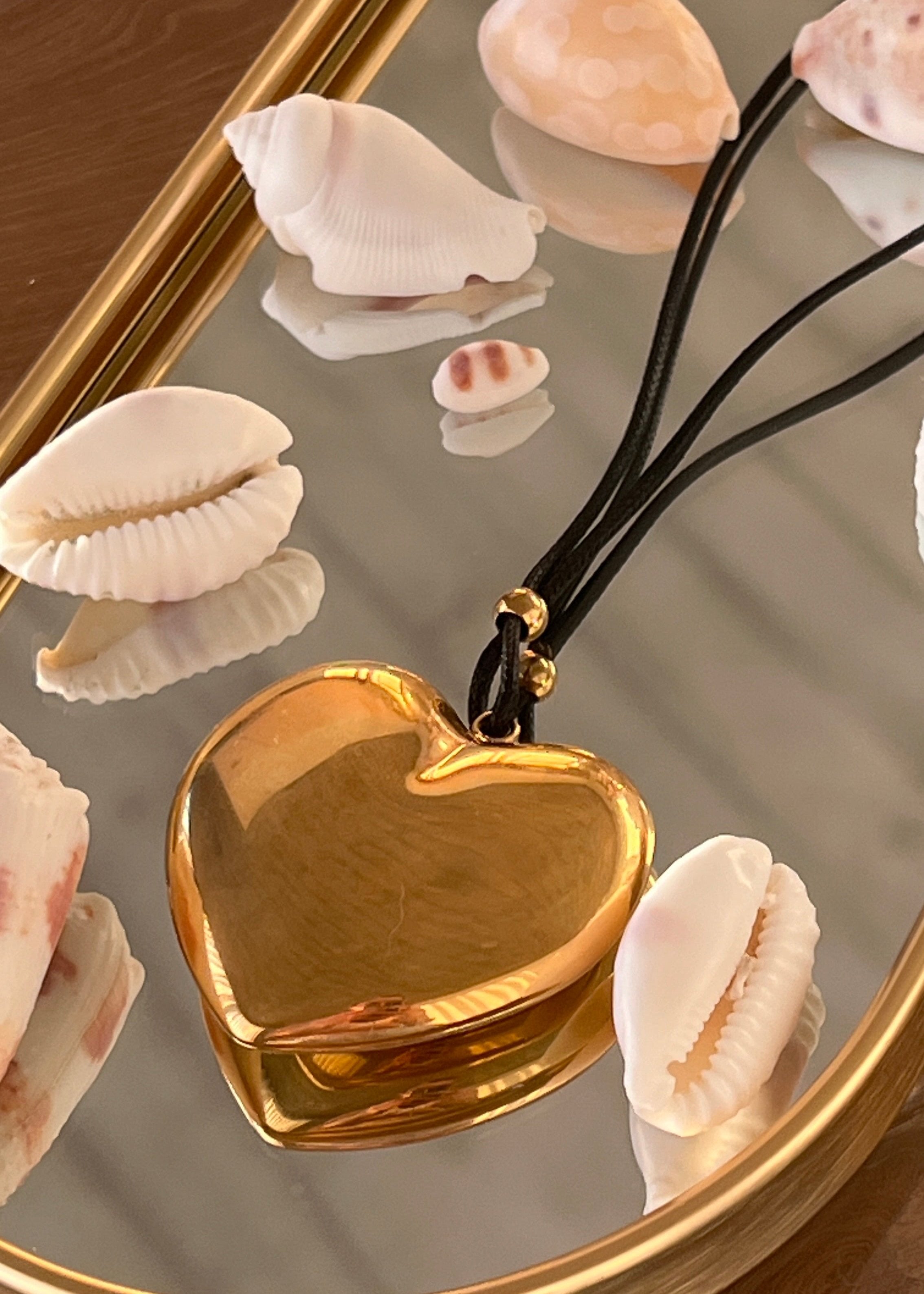 Love Heart Choker gilded in 18 Carat Gold