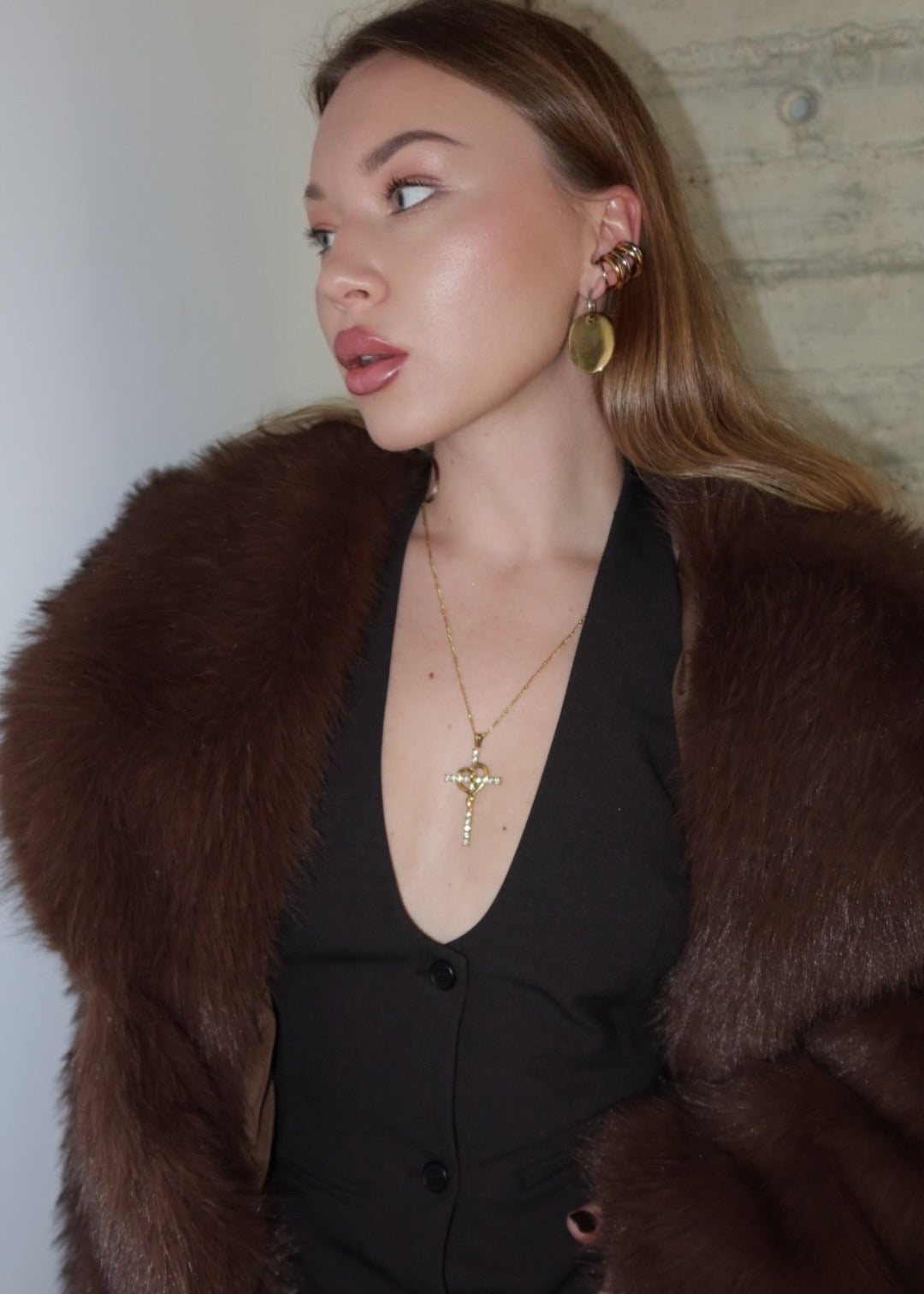 Cross neckless with CZ gilded in 18-Carat Gold