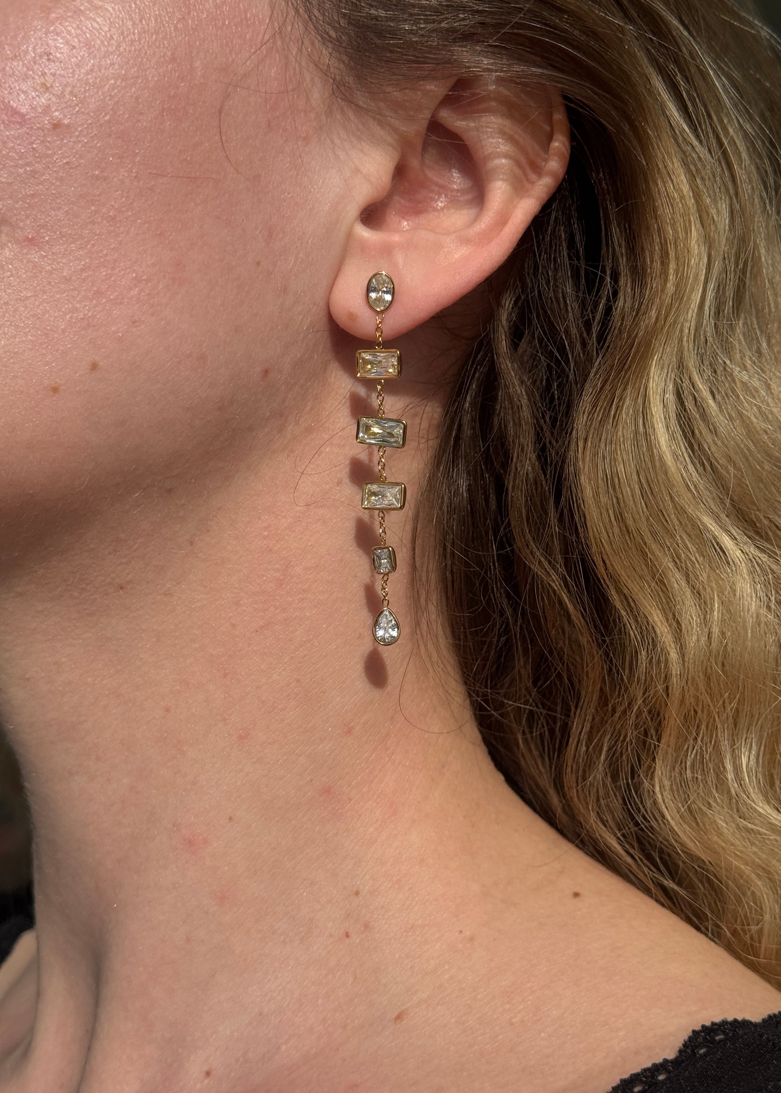 Long Drop Earrings with Square Stones gilded in 18-Carat Gold