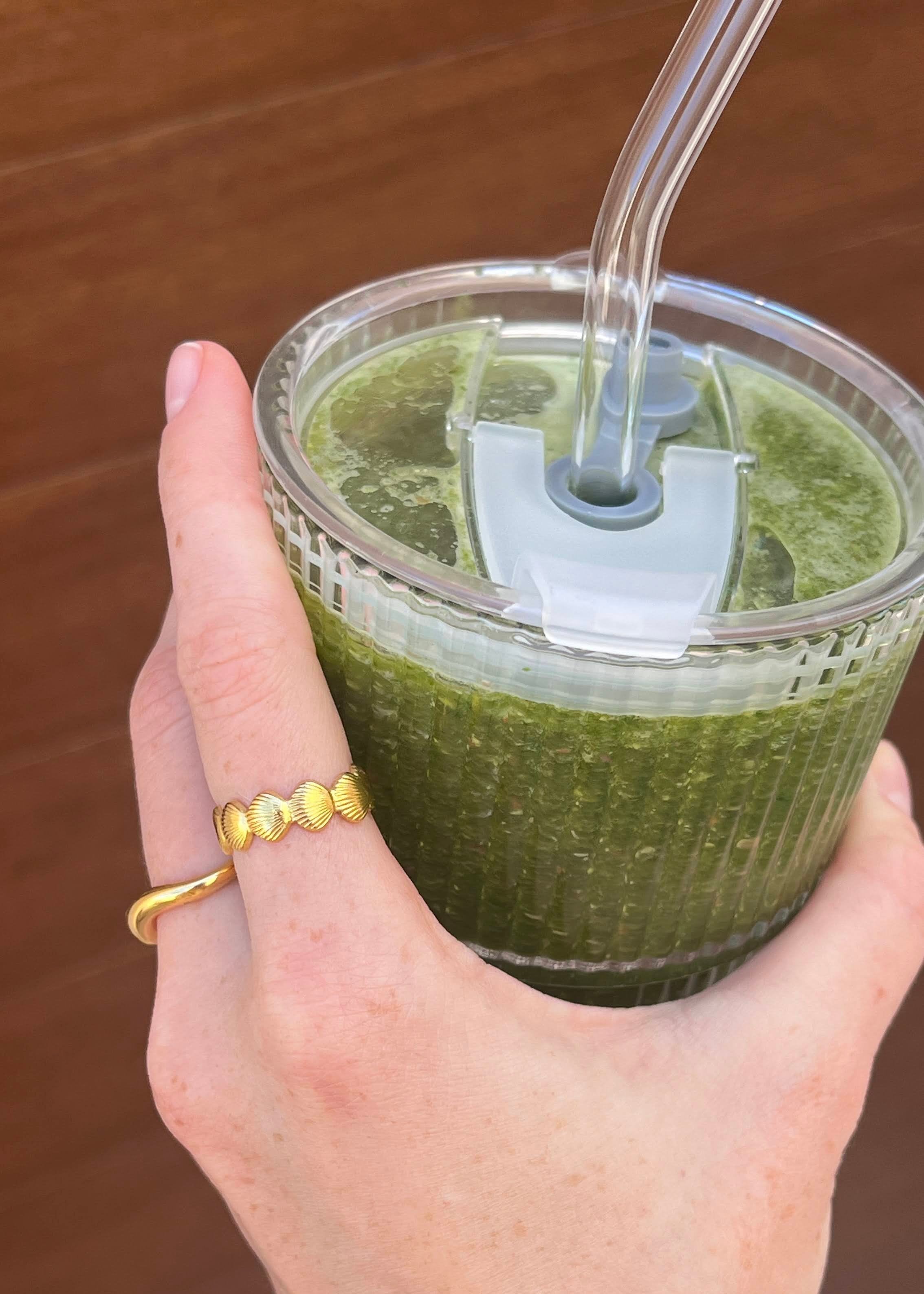 Summer Must have Shell Ring gilded in 18 Carat Gold