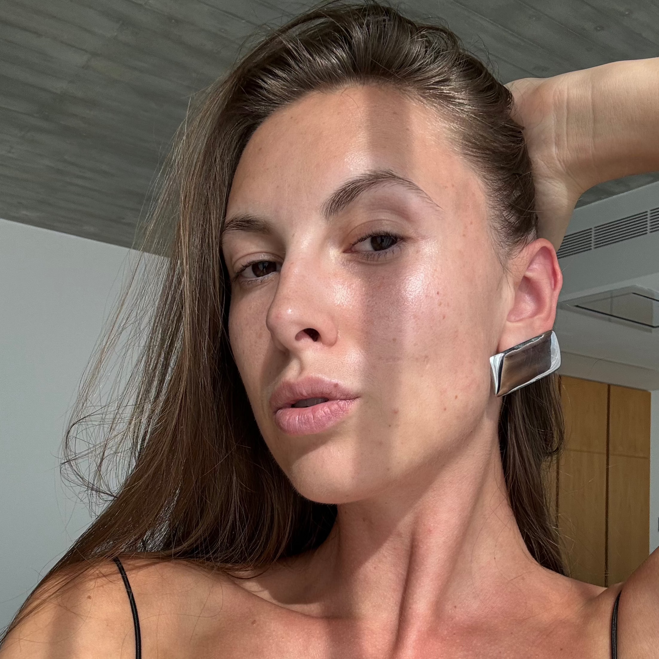 Rectangular Drop Earrings in 925
Silver
