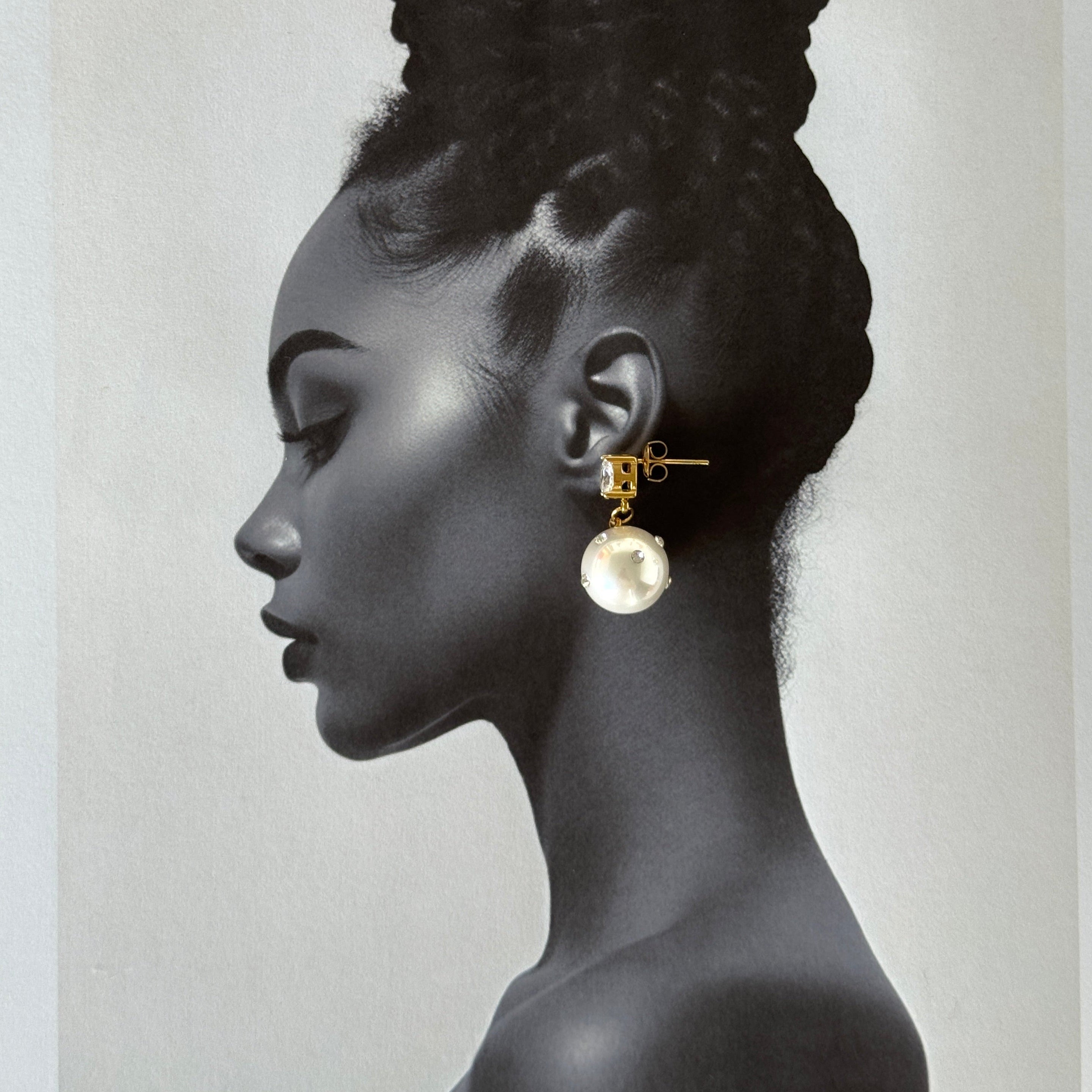 Pearl Ball Chunky Earrings gilded in 18-Carat Gold