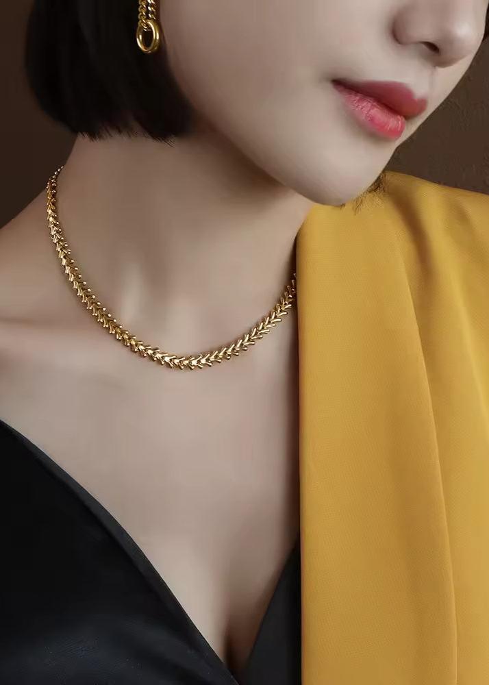 Wheat inspired Choker gilded in 18-
Carat Gold