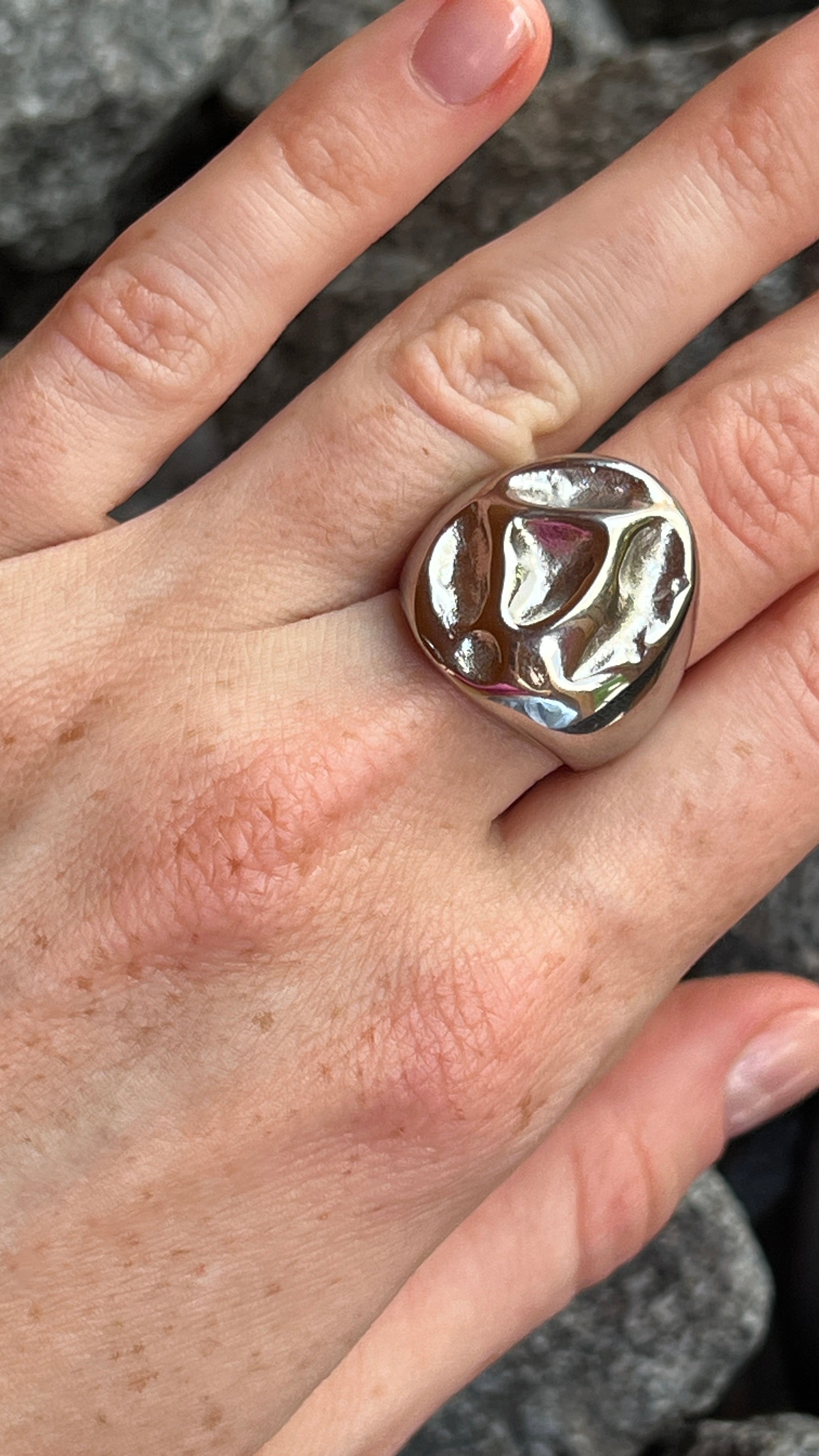 Irregular Bold chunky Ring gilded in 925 Silver