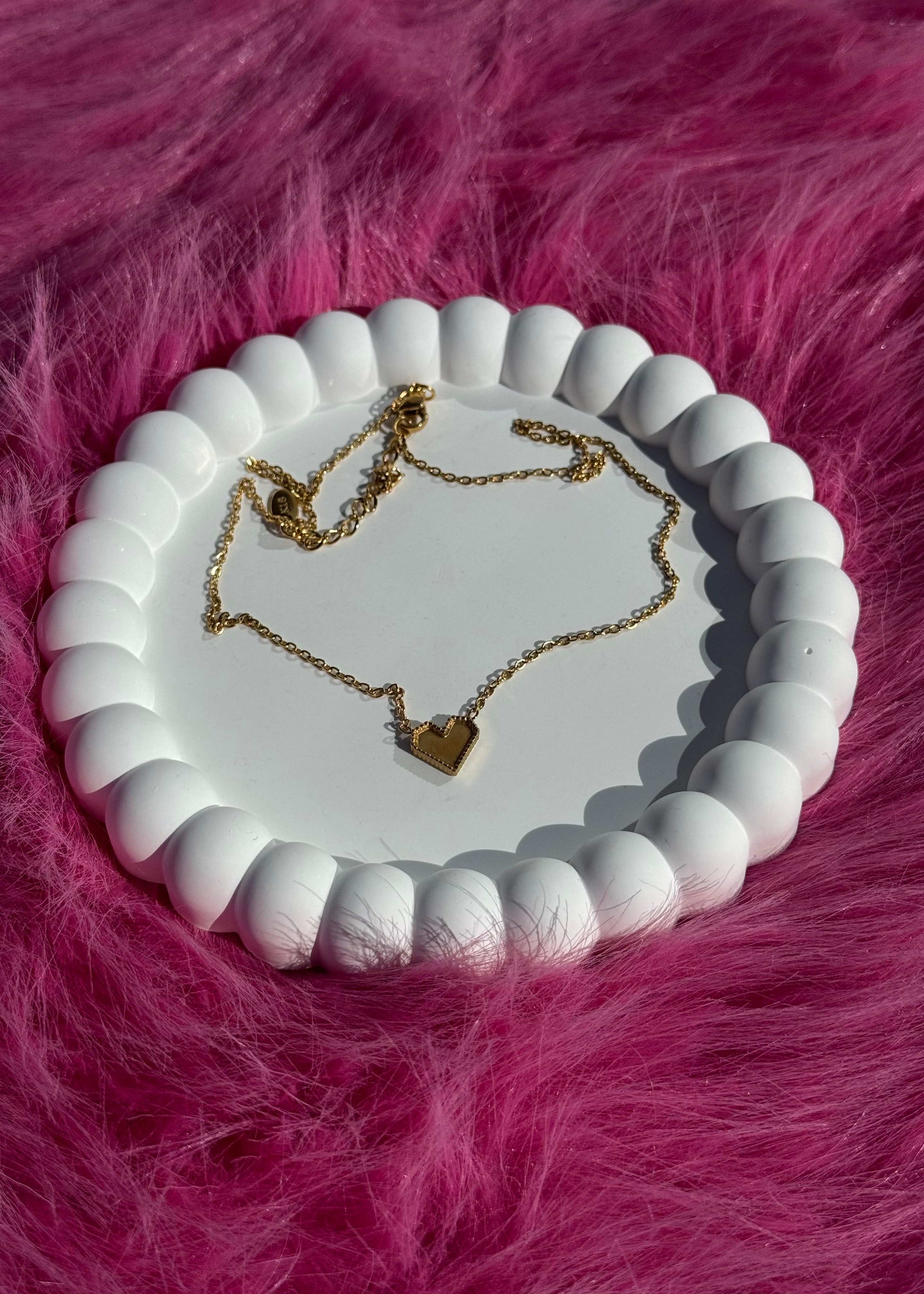 Heart neckless gilded in 18-Carat Gold